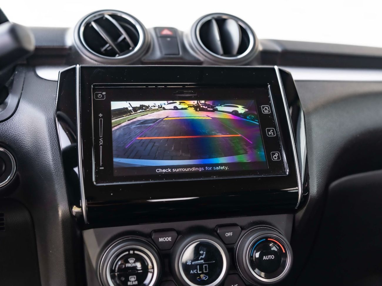 سوزوكي سويفت GL 1.2L