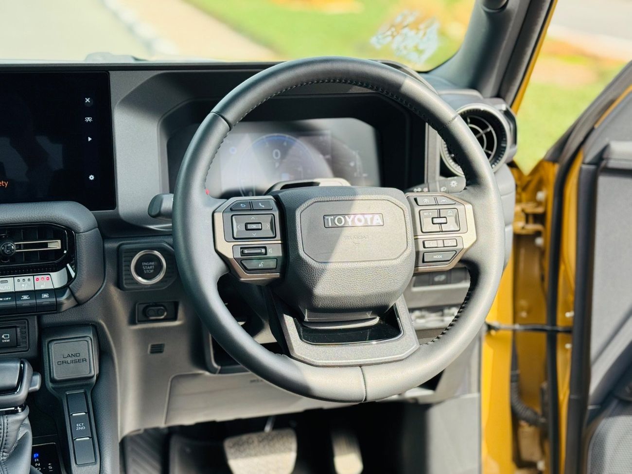 تويوتا برادو TRJ250 Toyota Land Cruiser prado full option top of the range