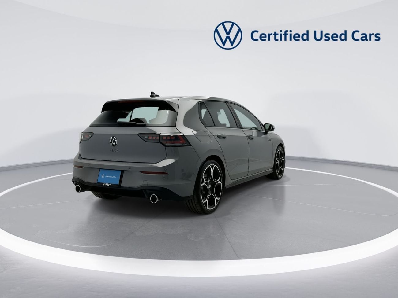 Volkswagen Golf SEL 2.0T GTI Leather Seats (Ref#35061) / 21,100 AED SAVINGS from New Car