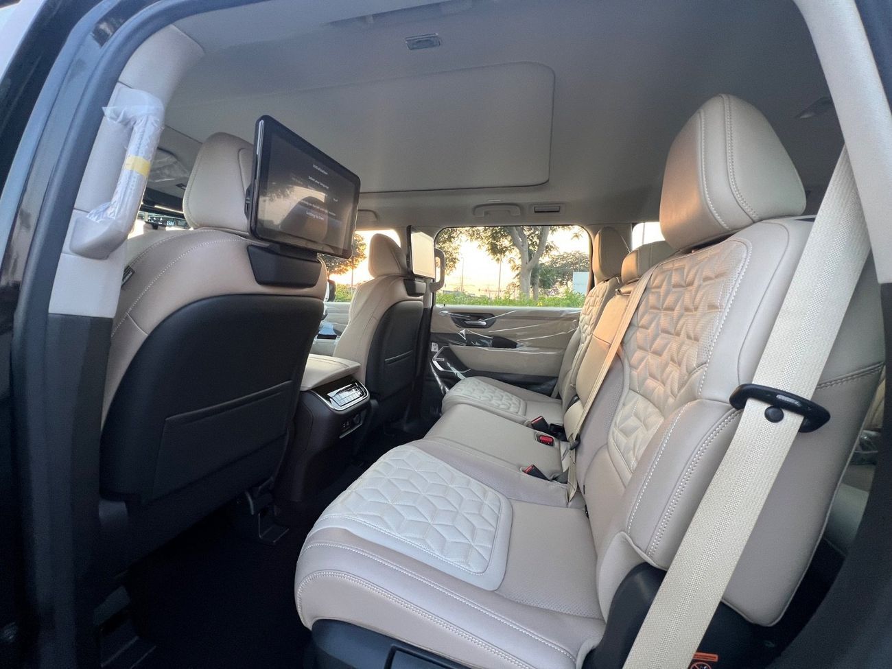 Nissan Patrol SE Platinum City 3.8L