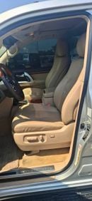 Toyota Land Cruiser VXR TOYOTA LANDCRUSIER VXR 5.7 L 2014 GCC TOYOTA LANDCRUSIER VXR 5.7 L  MODEL 2014  GCC SPECS  FULL OPTI