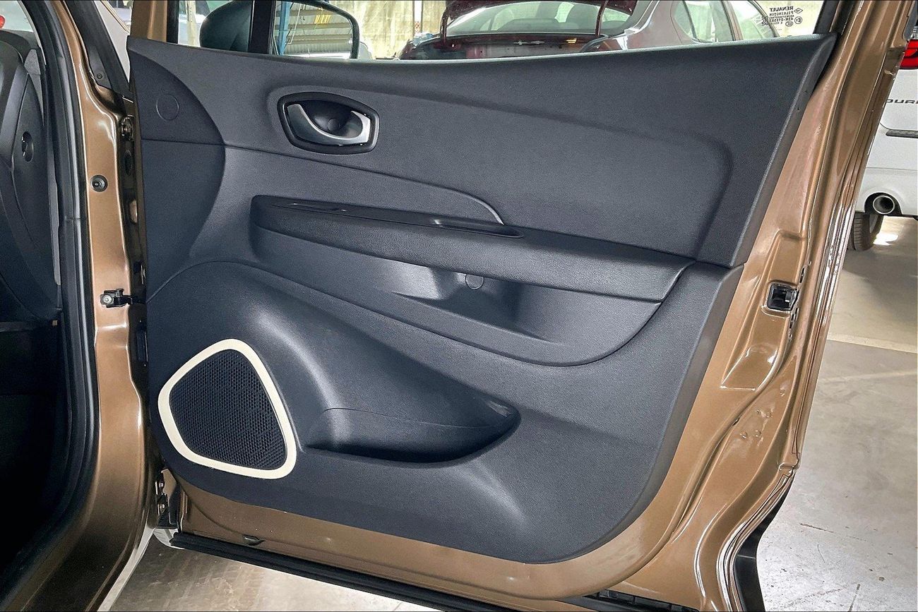 Renault Captur PE | National Day Celebration | Guaranteed Warranty | 0 Down Payment