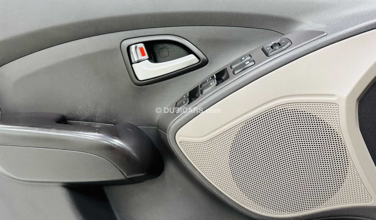 هيونداي توسون GCC .. Good condition .. 4Cyl .. GL .. 2,0 L