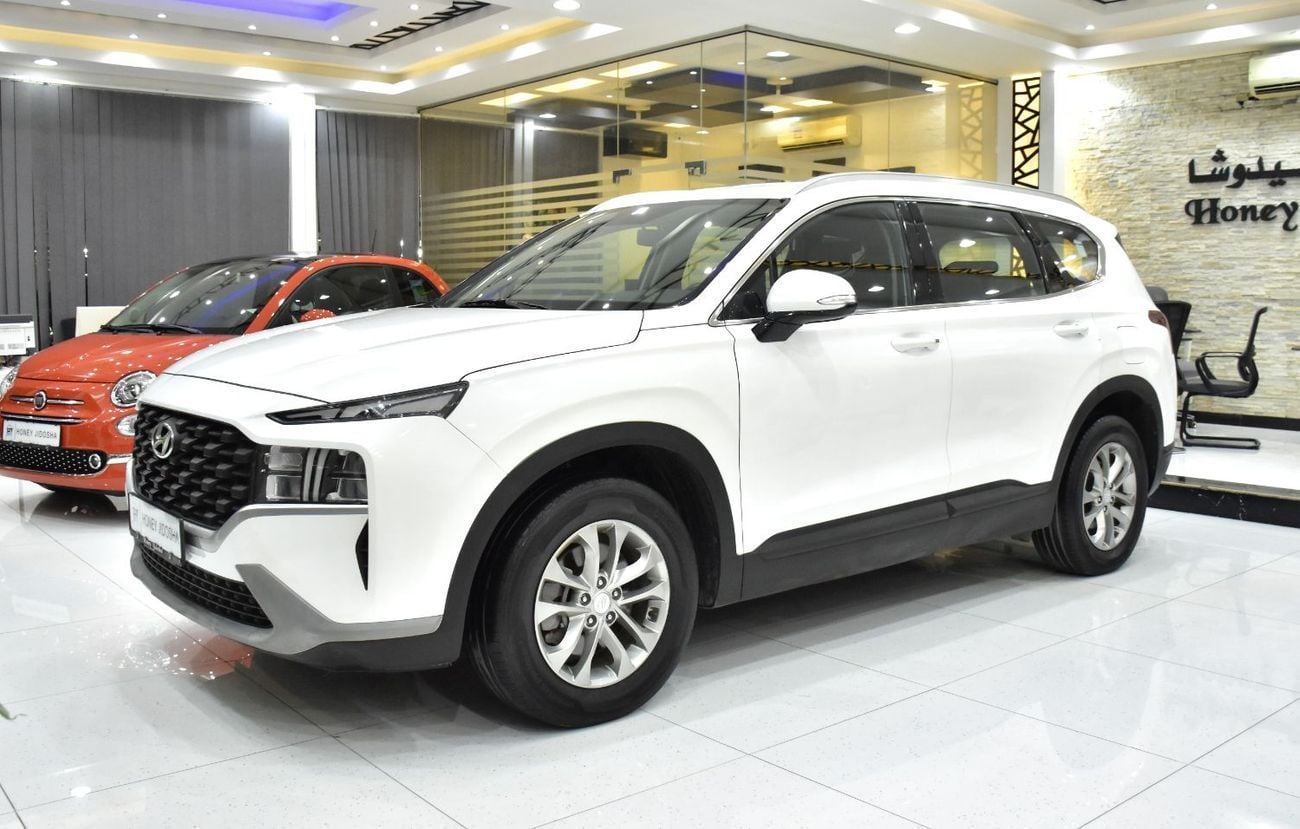 هيونداي سانتا في EXCELLENT DEAL for our Hyundai SantaFe ( 2023 Model ) in White Color GCC Specs