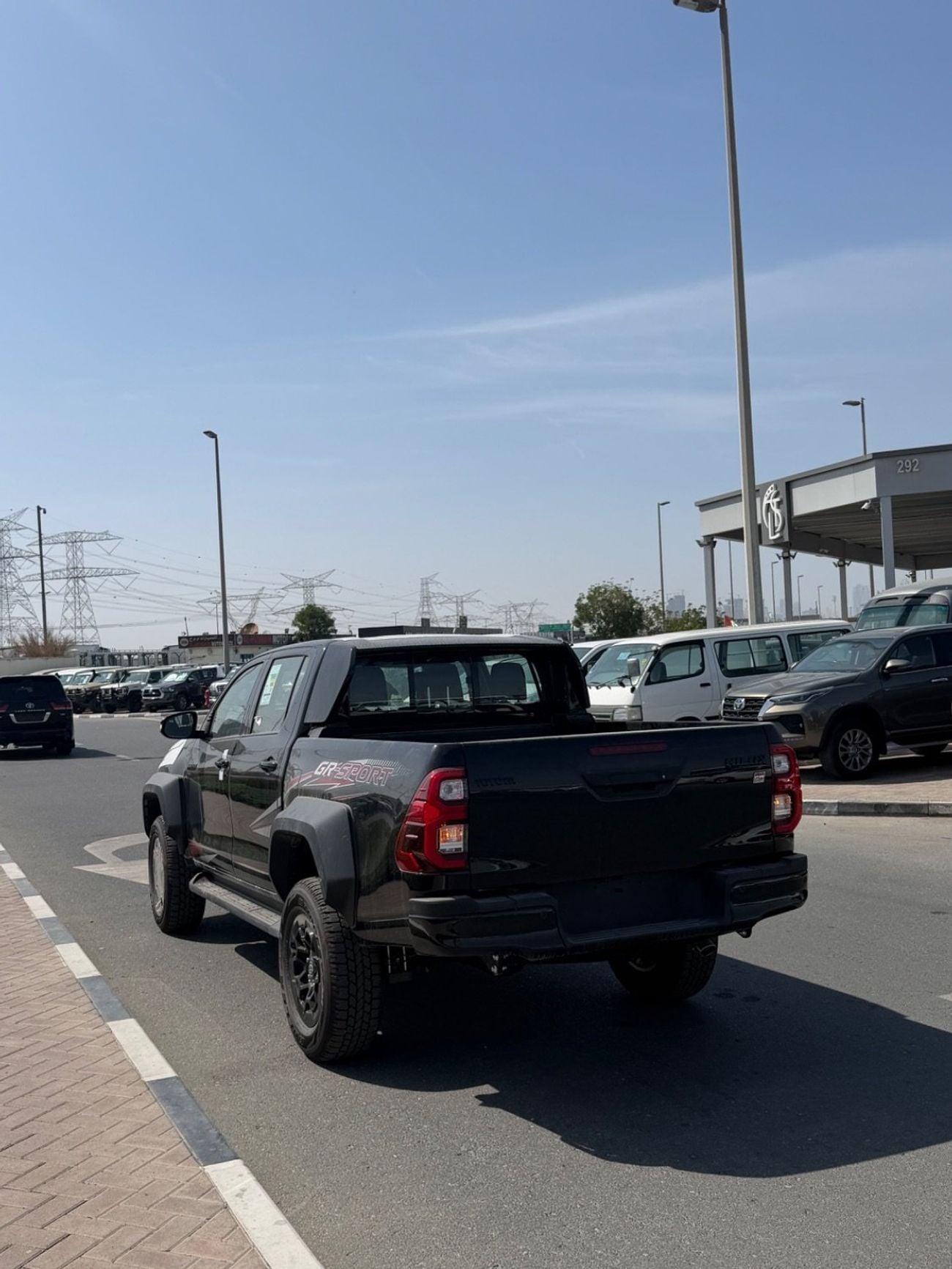 تويوتا هيلوكس