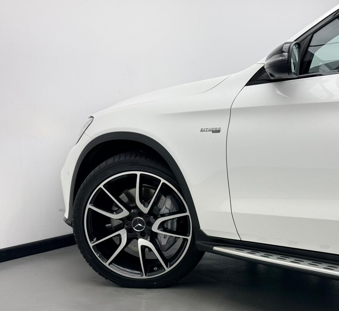 Mercedes Benz GLC 43 AMG STD 2019 Mercedes Benz GLC43 AMG 4MATIC Coupe, Warranty, 2027 GTA Service Pack, Excellent Condition,