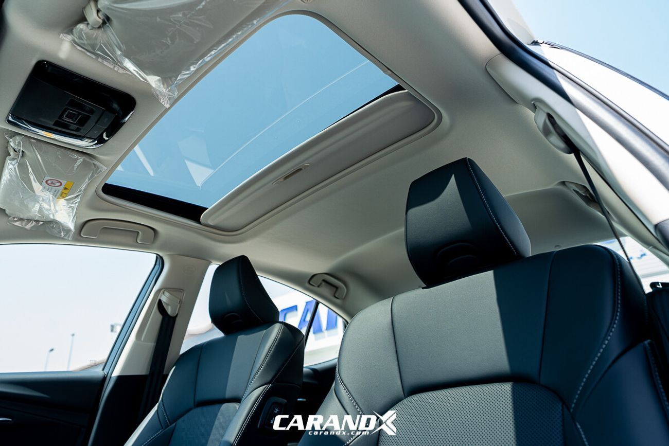 تويوتا كامري Hybrid 2.0HGVP Luxury Edition 2025