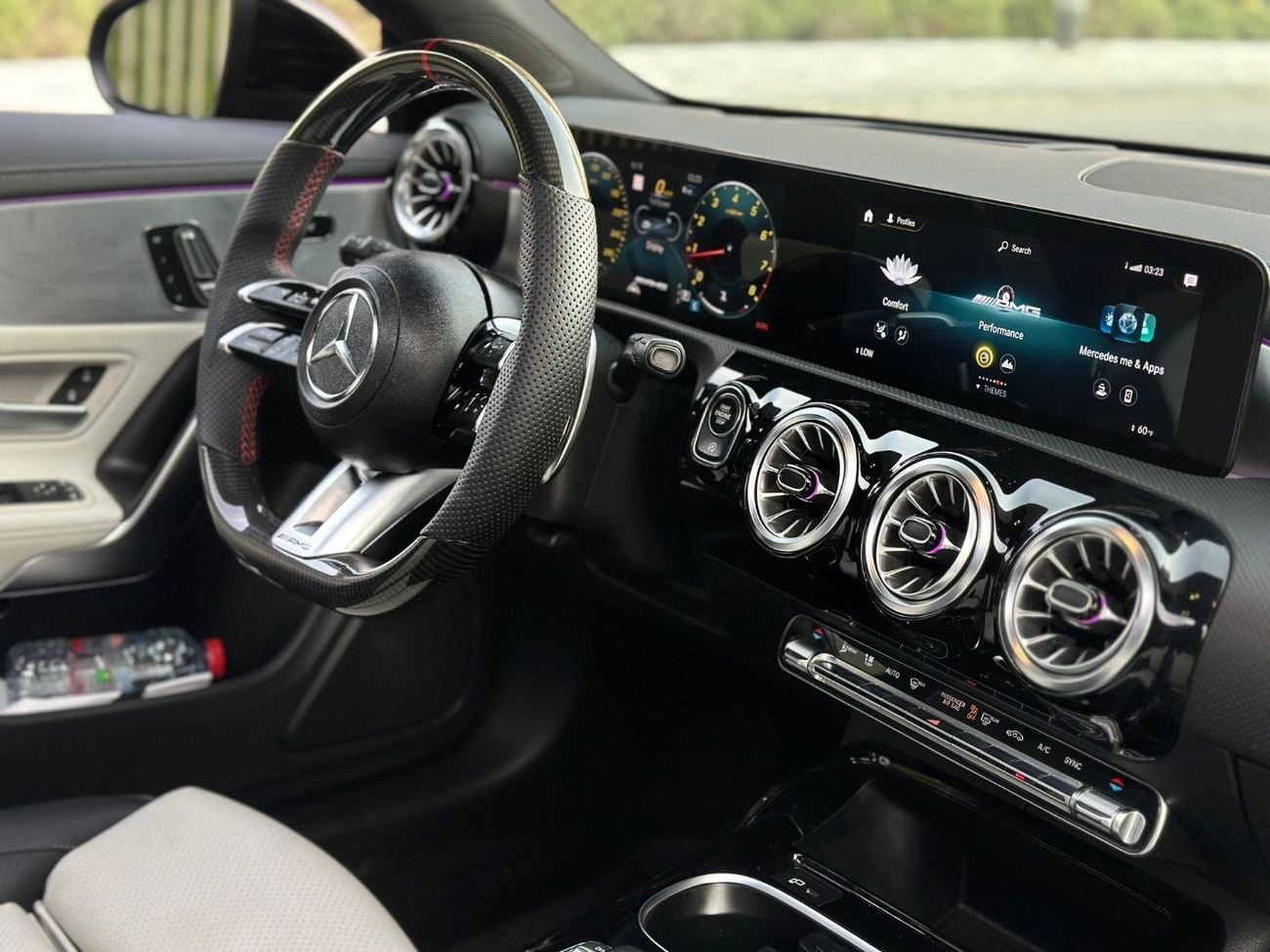 Mercedes-Benz CLA 35 AMG 4MATIC