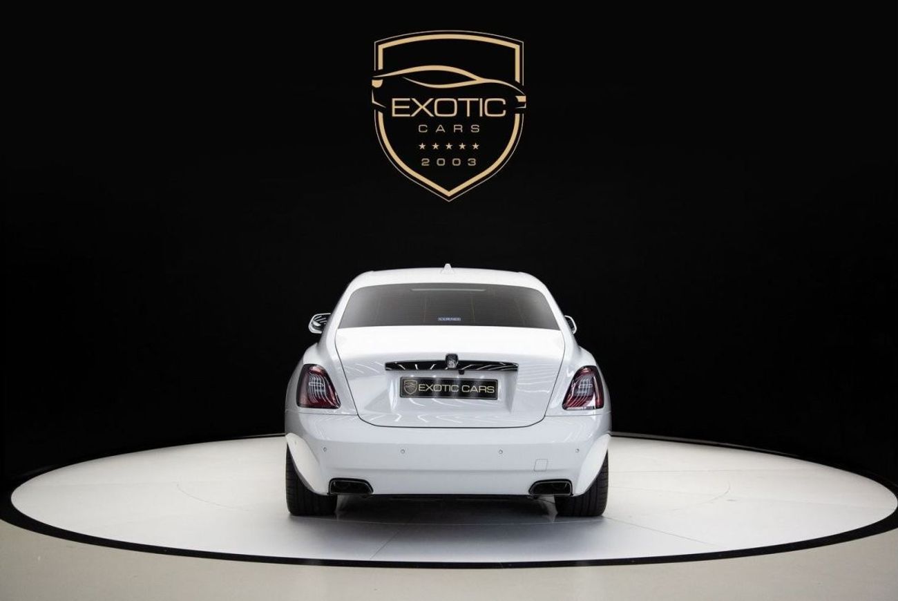 رولز رويس جوست بلاك بادج