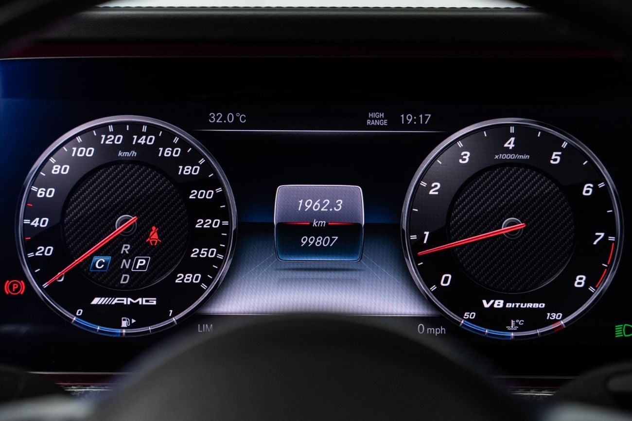 Mercedes Benz G63 AMG STD BUY NOW, PAY 2027 | THE BLACKLINE STANDARD | 12 Month Blackline Warranty, GCC