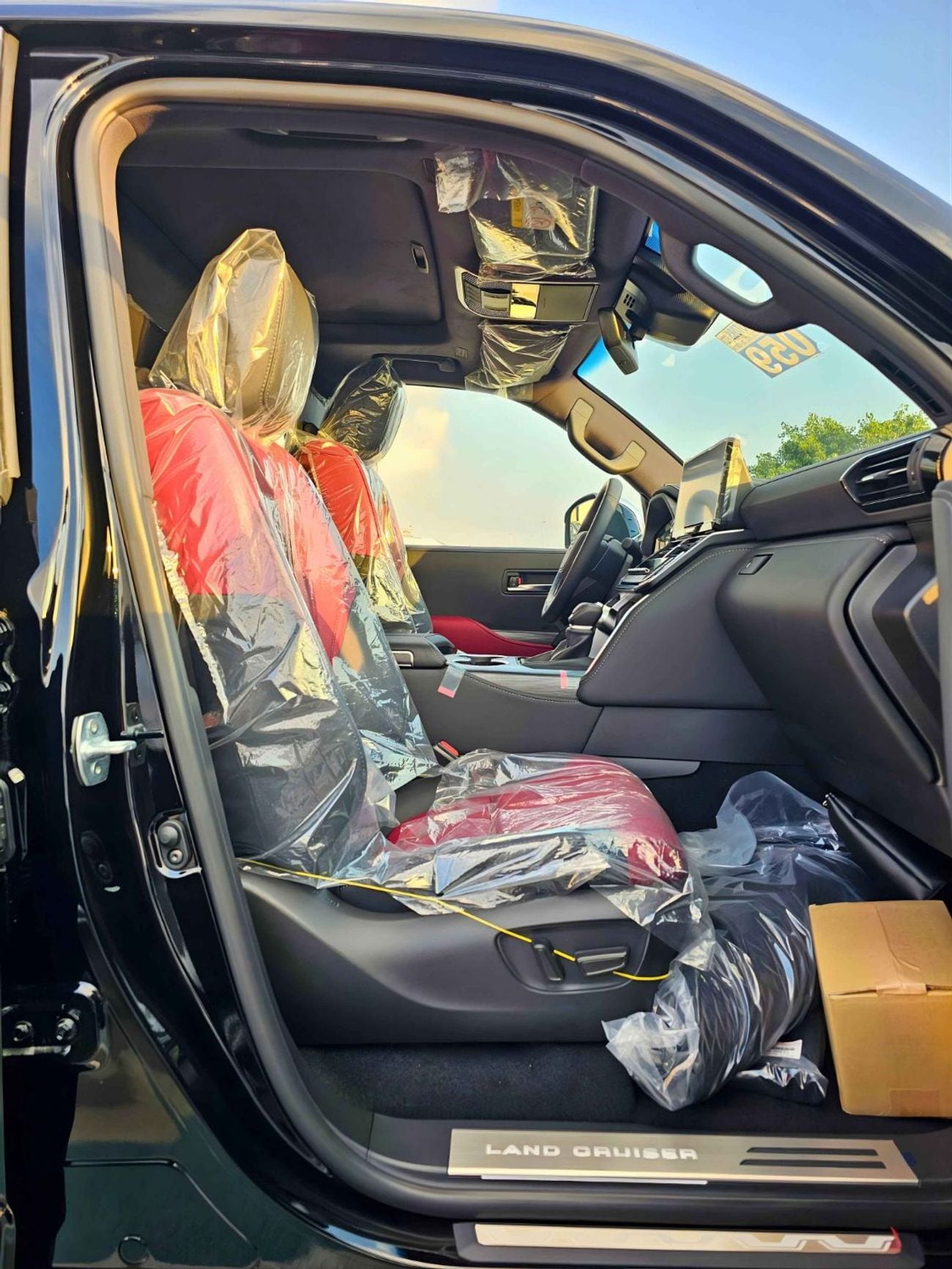 Toyota Land Cruiser VXR TWIN TURBO FULL OPTION WITH AERO KIT/3.5L PETROL V6 4WD/360* CAMERA / RADAR / HEADUP DISPLAY /JB