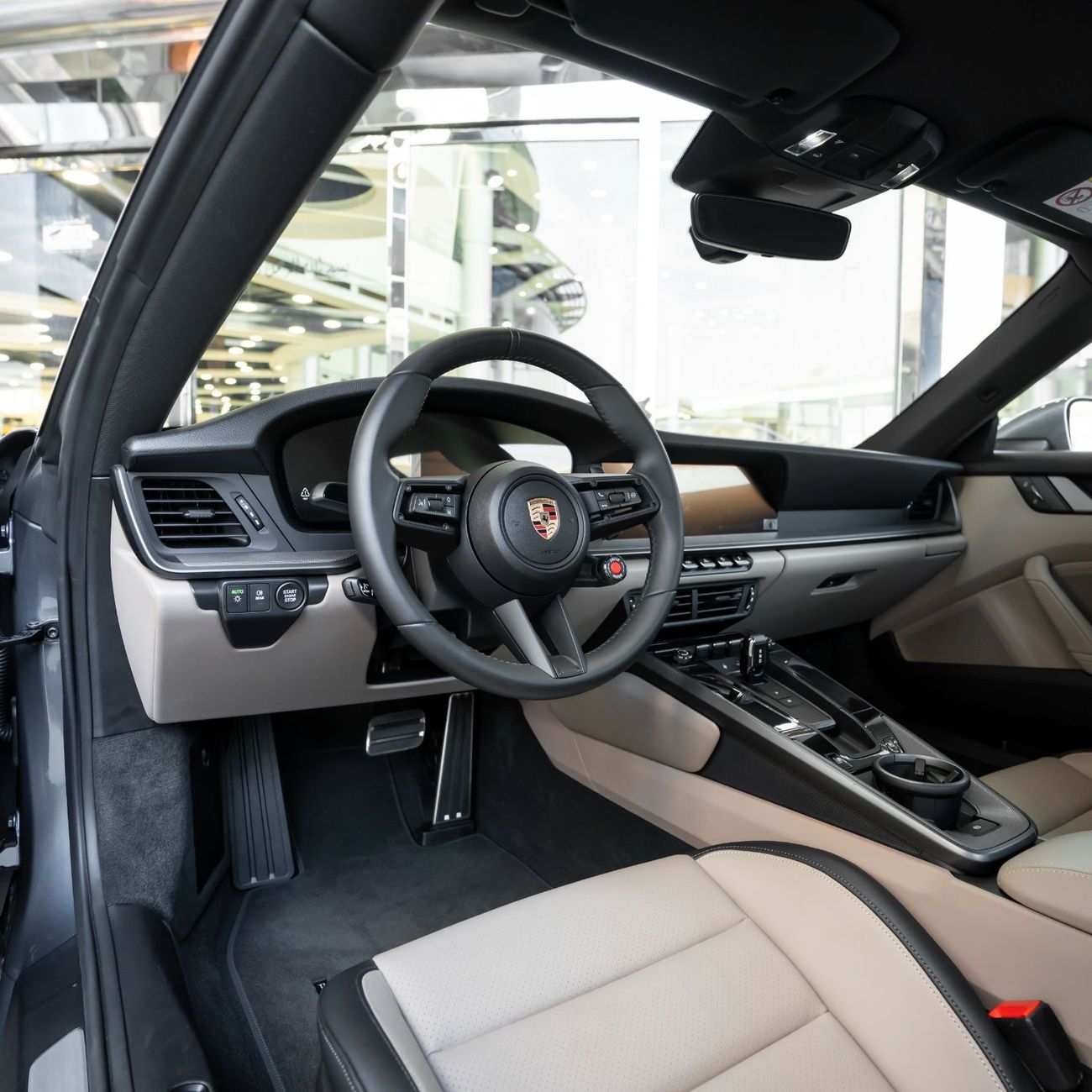 Porsche 911 Carrera 3.0L (444 HP) Coupe 2025 PORSCHE 911 CARRERA BRAND NEW