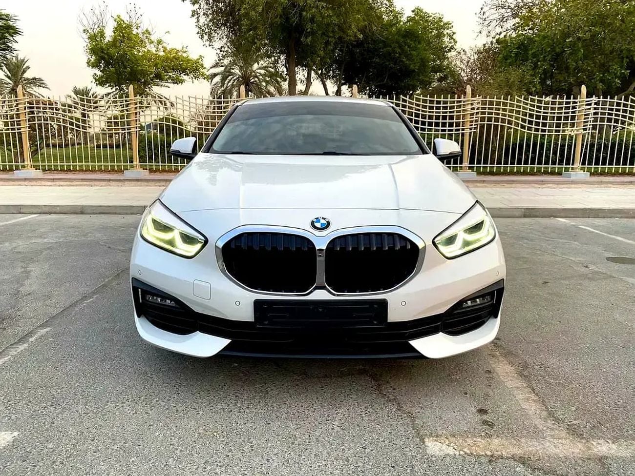 بي أم دبليو 120i model || WARRANTY TILL END OF || ORIGINAL PAINT || PLAY || FULL AGENCY SERVICE