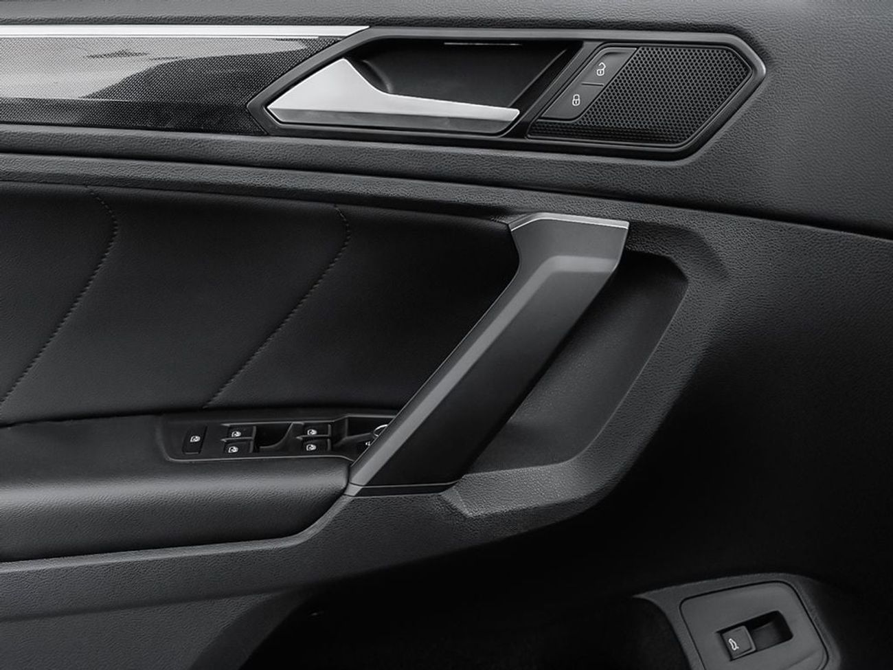 Volkswagen Tiguan 2021 Volkswagen Tiguan SEL