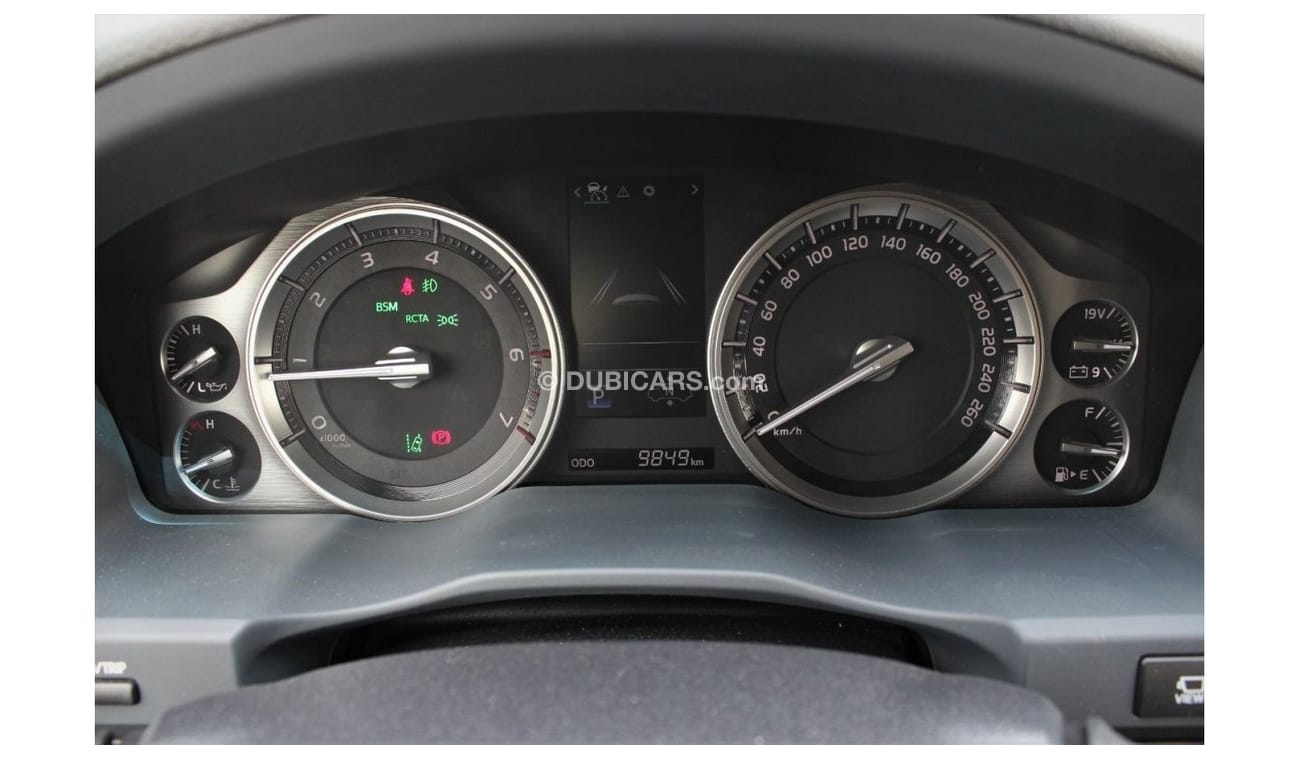 Toyota Land Cruiser VXR V8 5.7, GCC , UNDER WARRANTY FROM LOCAL DEALER (Inclusive VAT)
