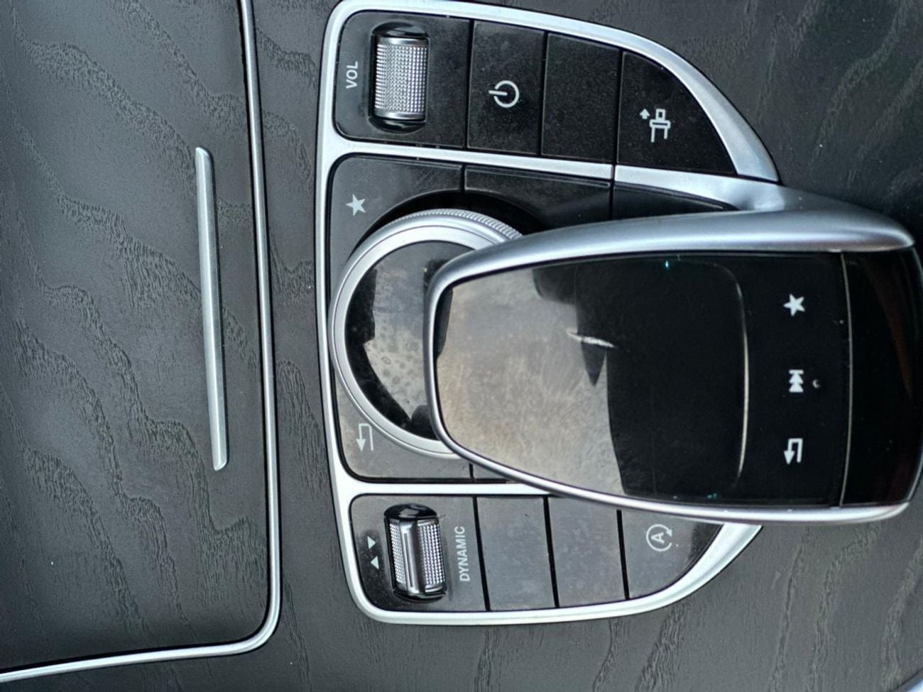 مرسيدس بنز C 200