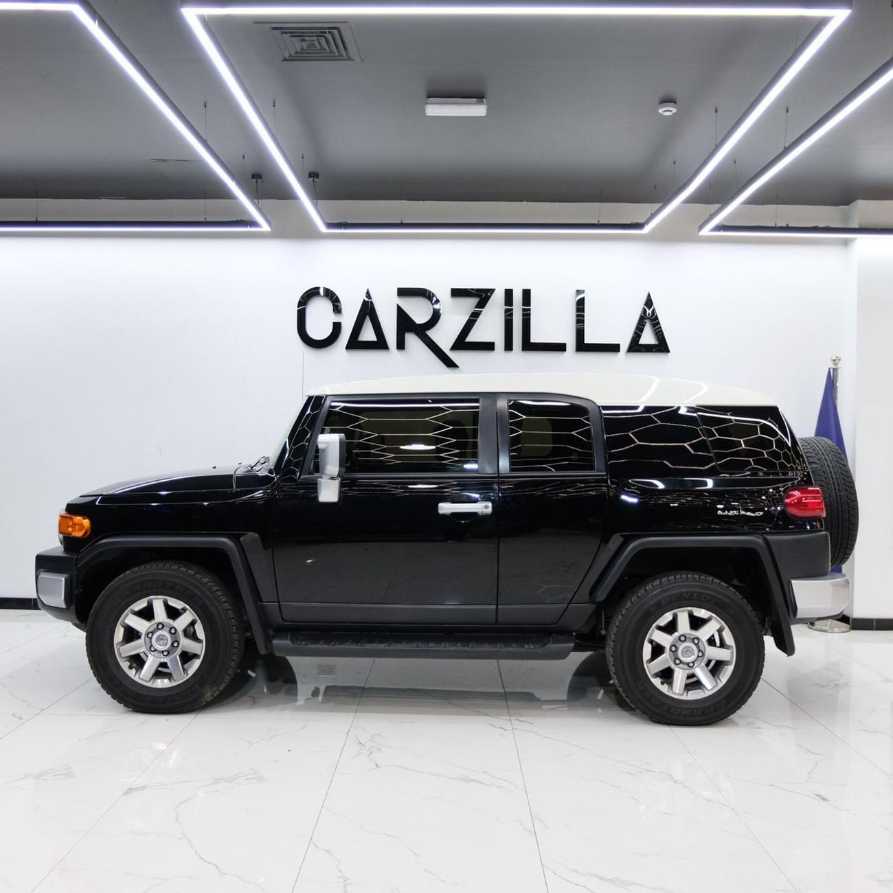 تويوتا إف جي كروزر GXR 4.0L A/T