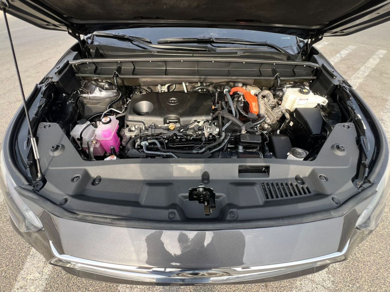 Toyota Highlander 2023 TOYOTA HIGHLANDER HYBRID XLE,  2.5l v4 GASOLINE , SUNROOF LEATHER ELECTRIC SEATS, TRUCK AUTO, 4