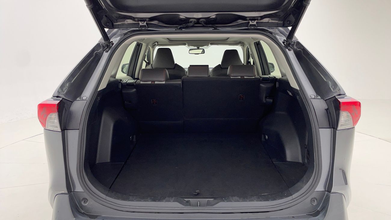 Toyota RAV4 ADVENTURE 2.5 | Zero Down Payment | Free Home Test Drive