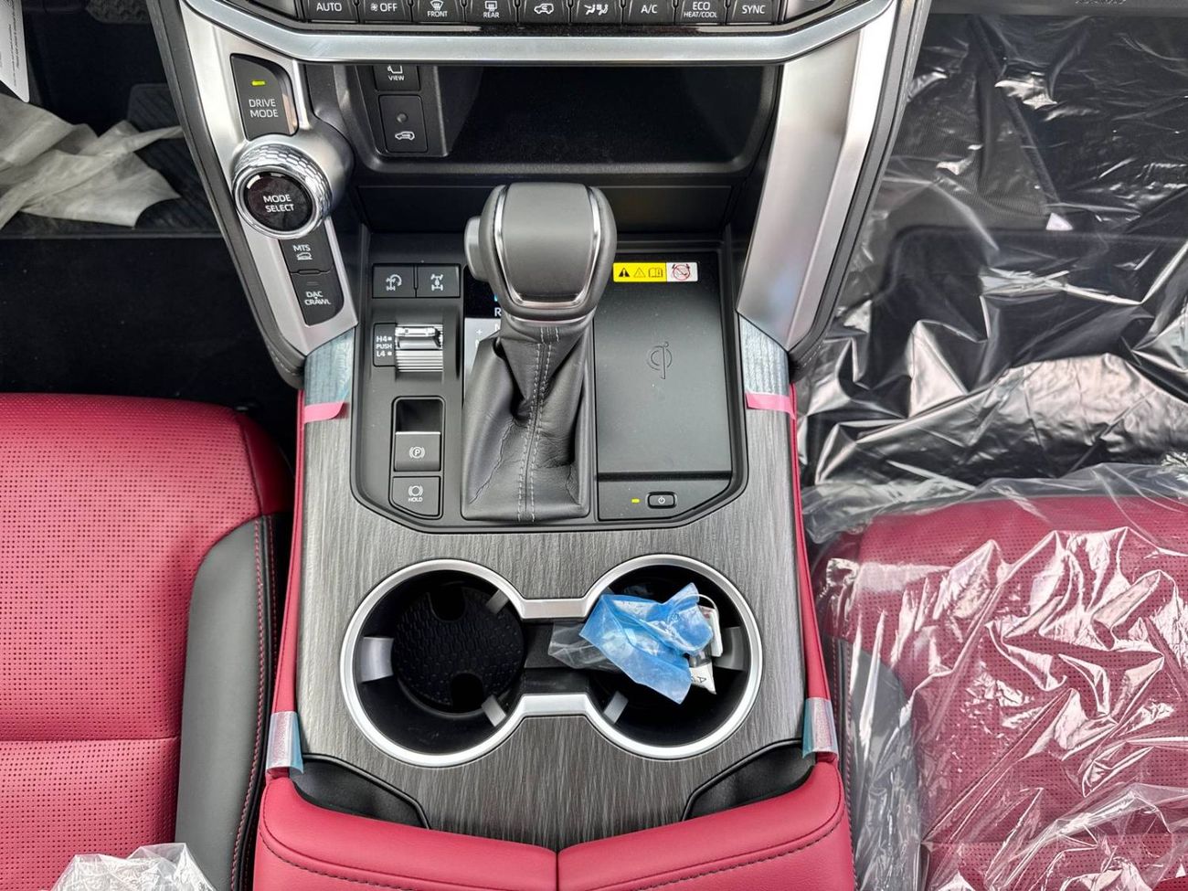 تويوتا لاند كروزر GR-S 3.3L