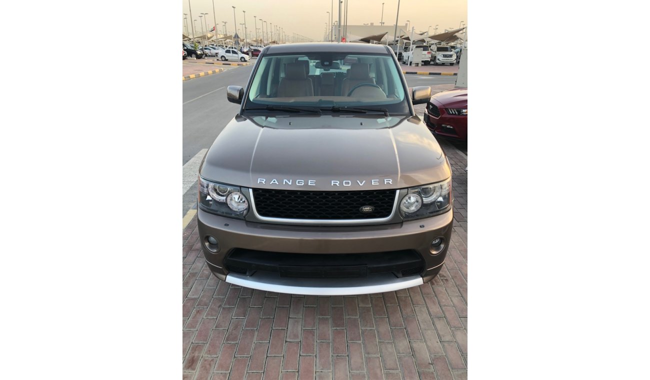 لاند روفر رينج روفر سبورت Rang Rover sport kit auto biography model 2012 GCC car prefect condition full option low mileage