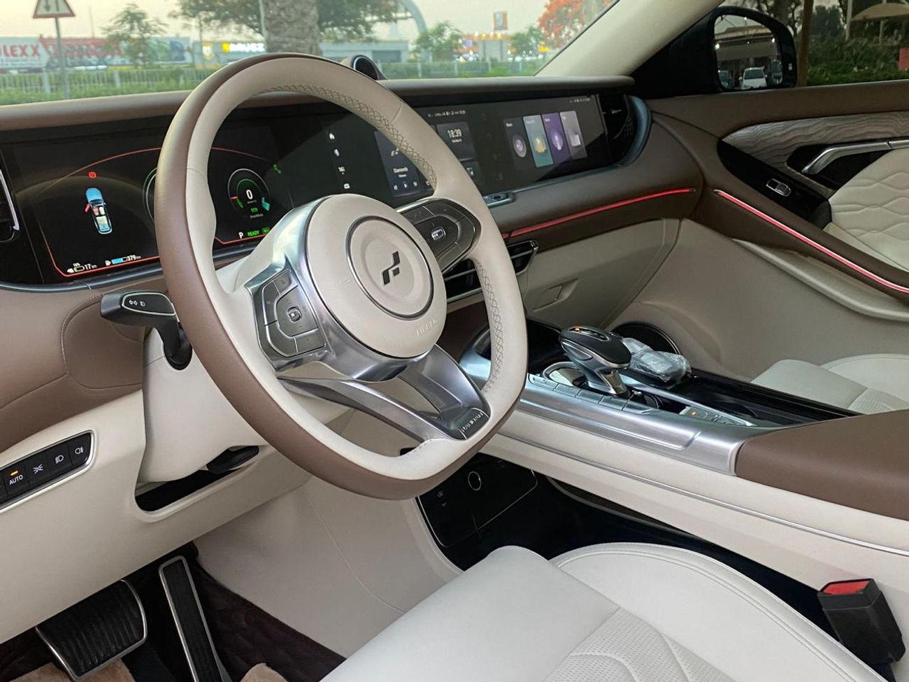 ربدان وان 2 KEYS. WARRANTY TILL JULY 2026 GCC SPECS