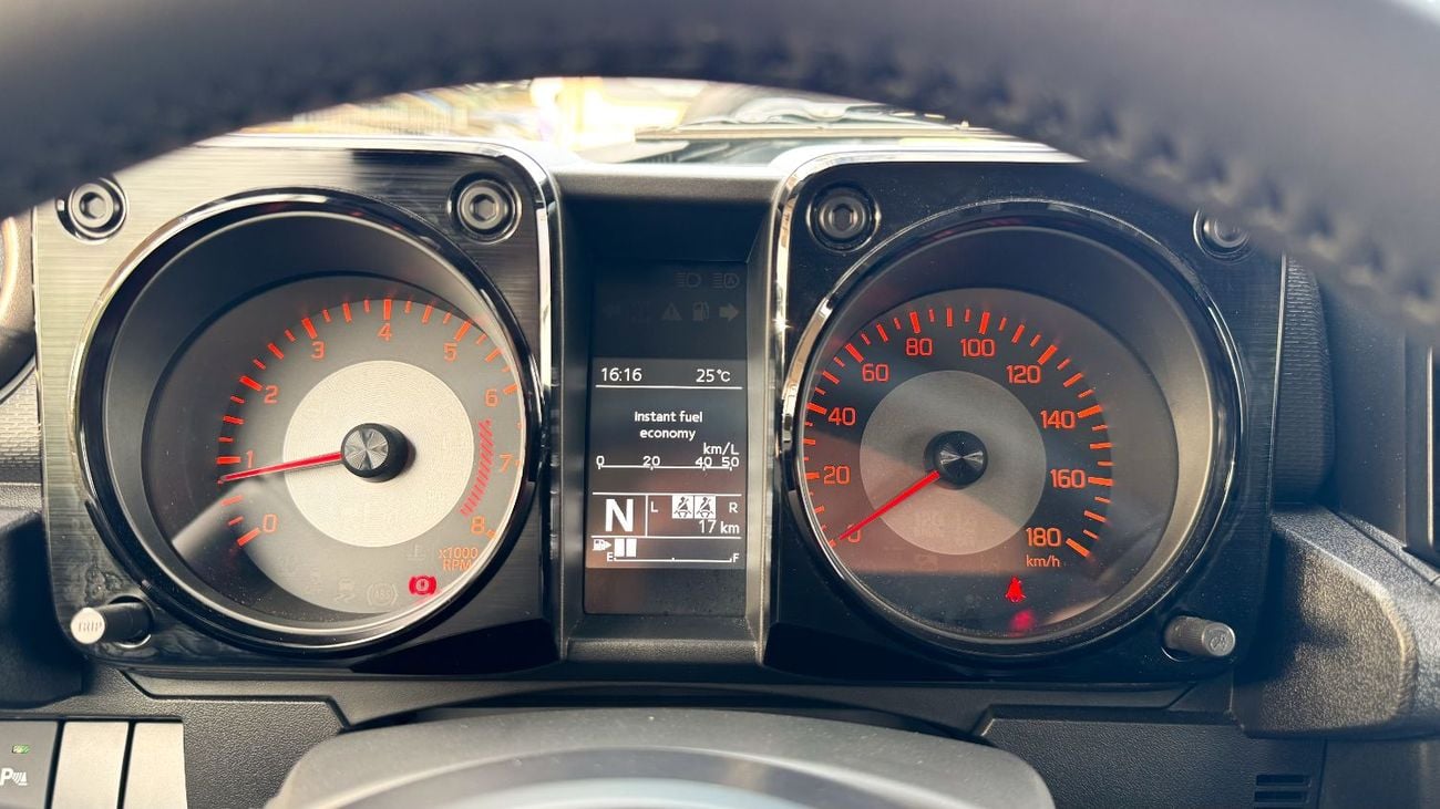 سوزوكي جيمني GLX AT 2026 (GCC Specs) 1.5L - Brand New 5 Doors