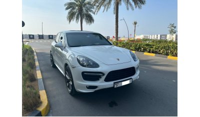 بورش كايان جي تي أس Porsche Cayenne GTS fully loaded, accidents free, well maintained, GCC