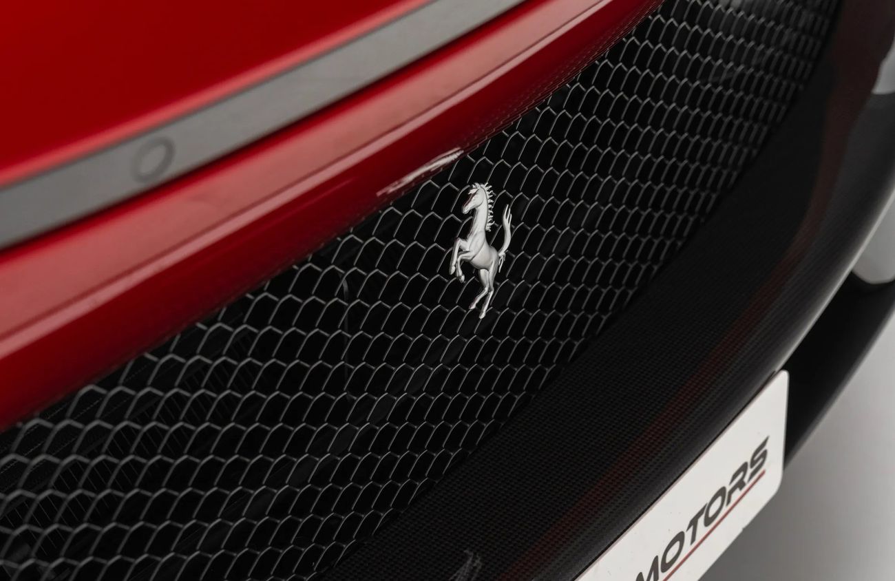 فيراري بوروسانجوي 6.5L V12 Naturally Aspirated Engine