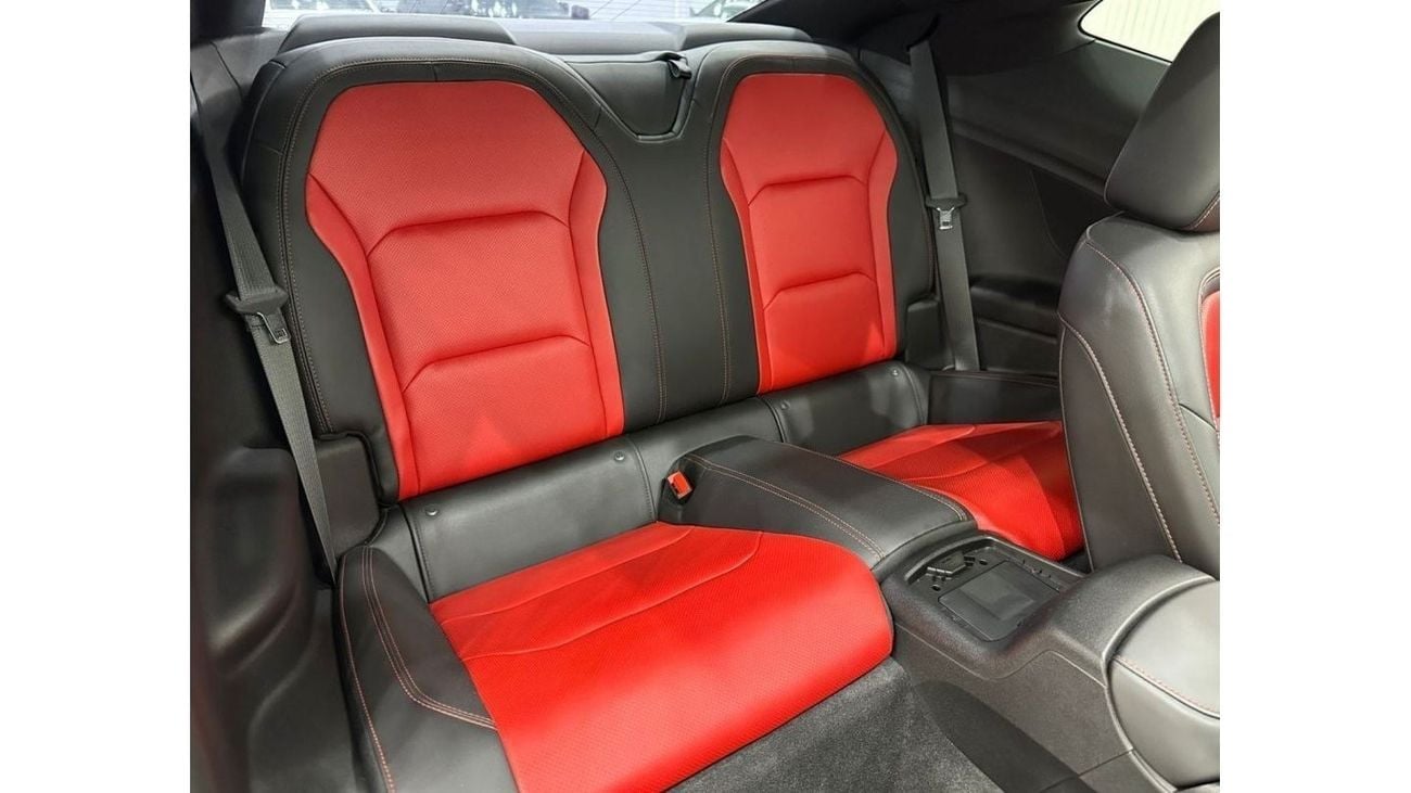 Chevrolet Camaro 2018 Chevrolet Camaro SS, May 2025 AAA Warranty, Full Chevrolet Service History, GCC