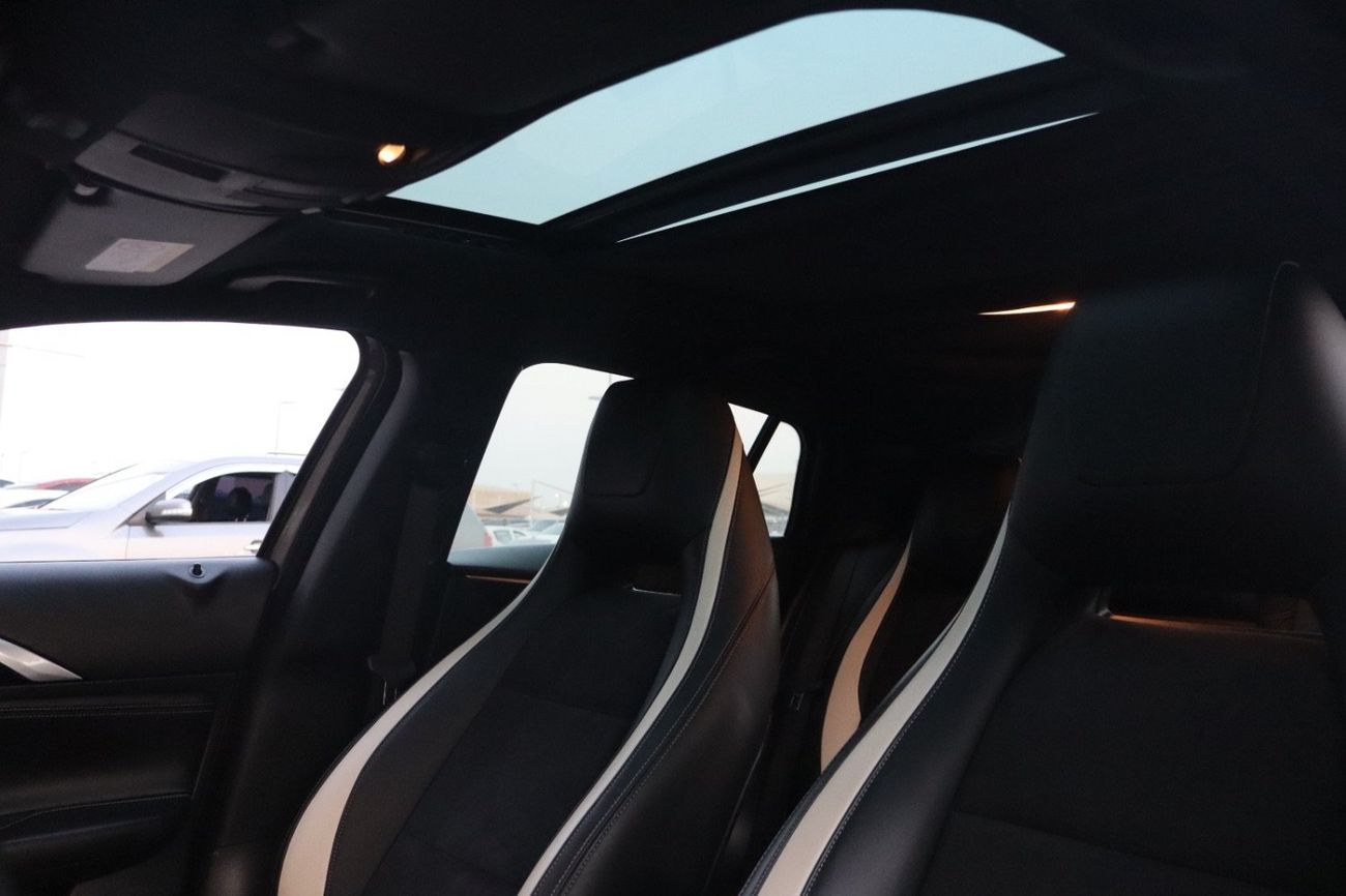 إنفينيتي QX30