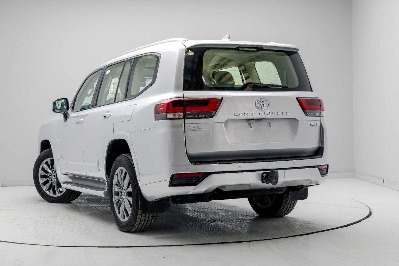 Toyota Land Cruiser GXR 3.5L - Silver Metallic Inside Beige | Export Only