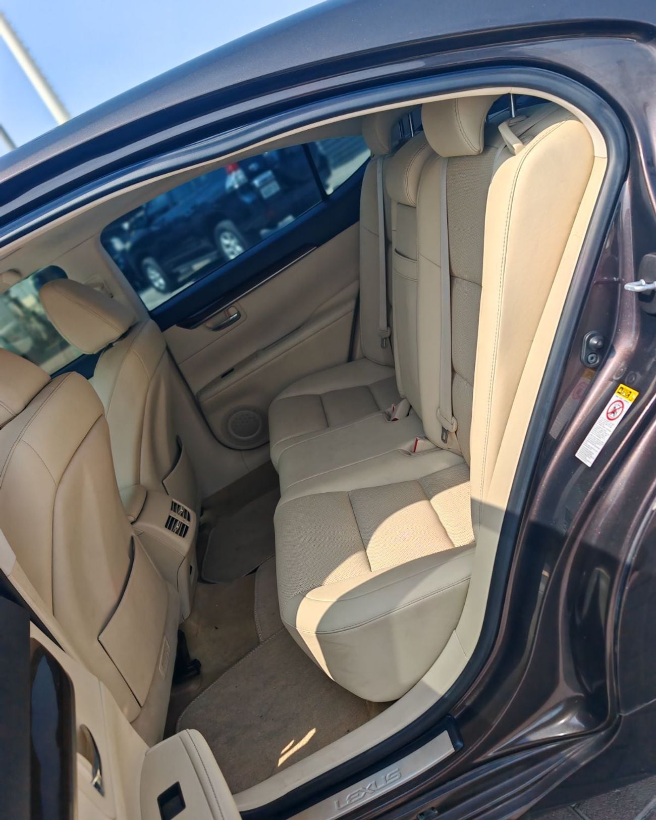 لكزس ES 350 PLATINUM