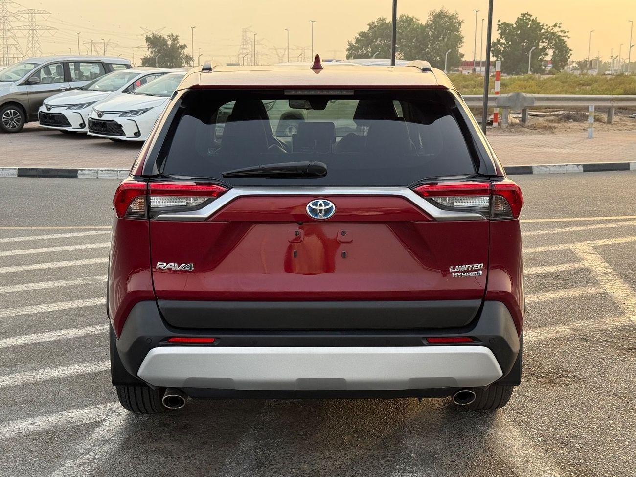 Toyota RAV4 2020 TOYOTA RAV4 LIMITED HYBRID 4x4 PANORAMIC ROOF 360CAMERA FULL OPTIONS IMPORTED FROM USA