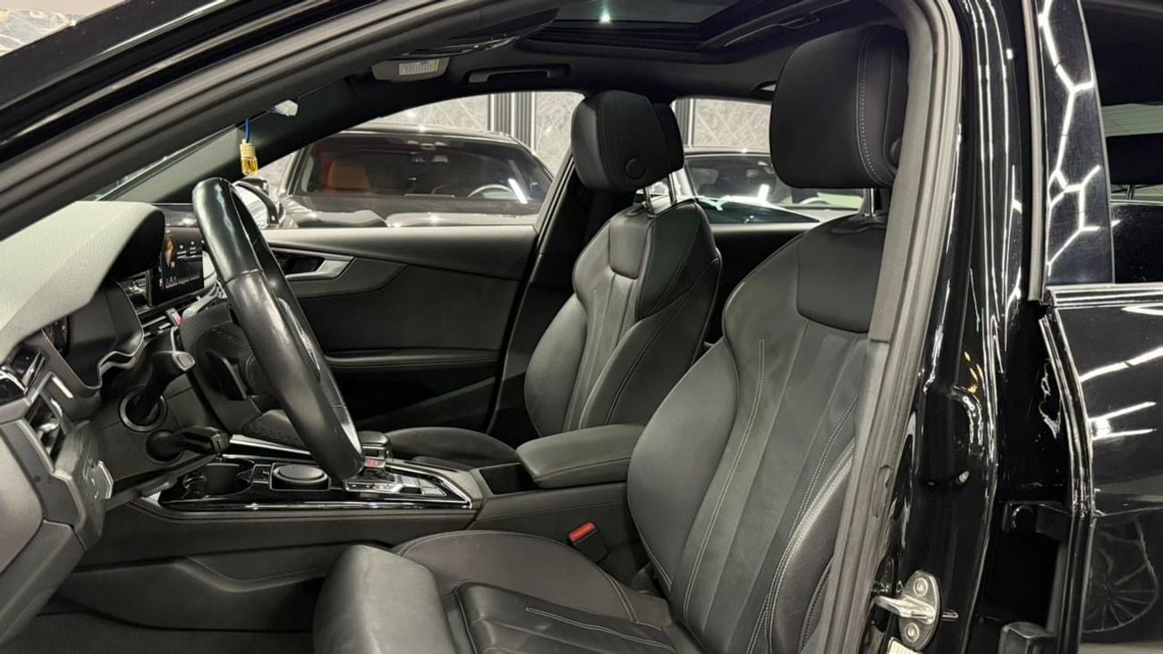 Audi A4 35 TFSI S Line 2.0L