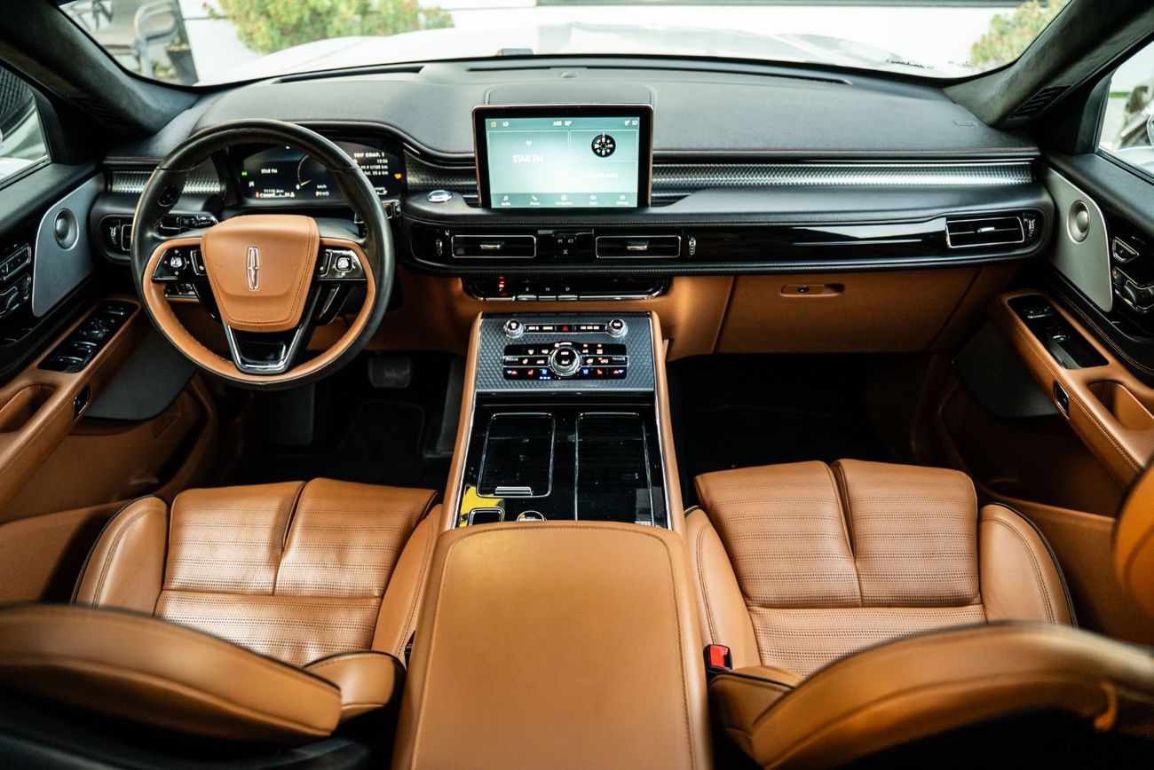 لينكولن أفياتور Presidential GCC Under Warranty