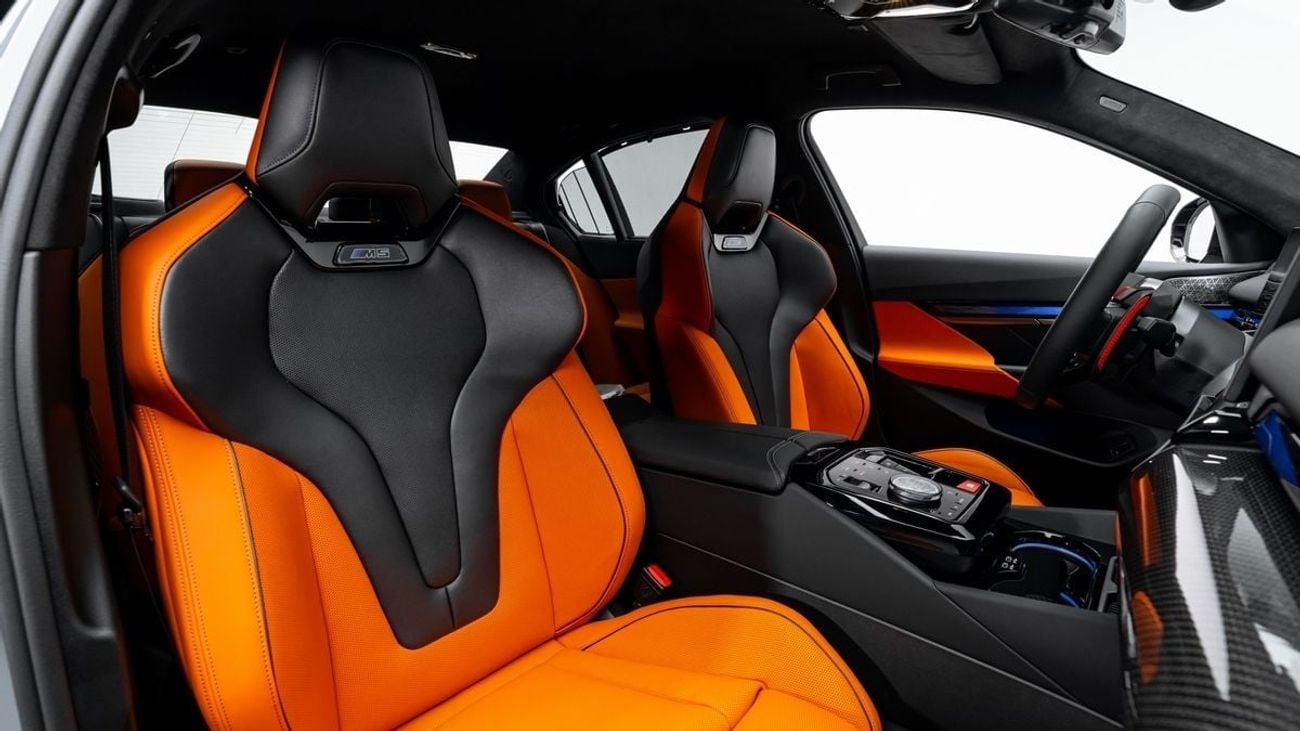 بي أم دبليو M5 - 2026 - GCC Specs - Under 5-Year Warranty and Service Contract