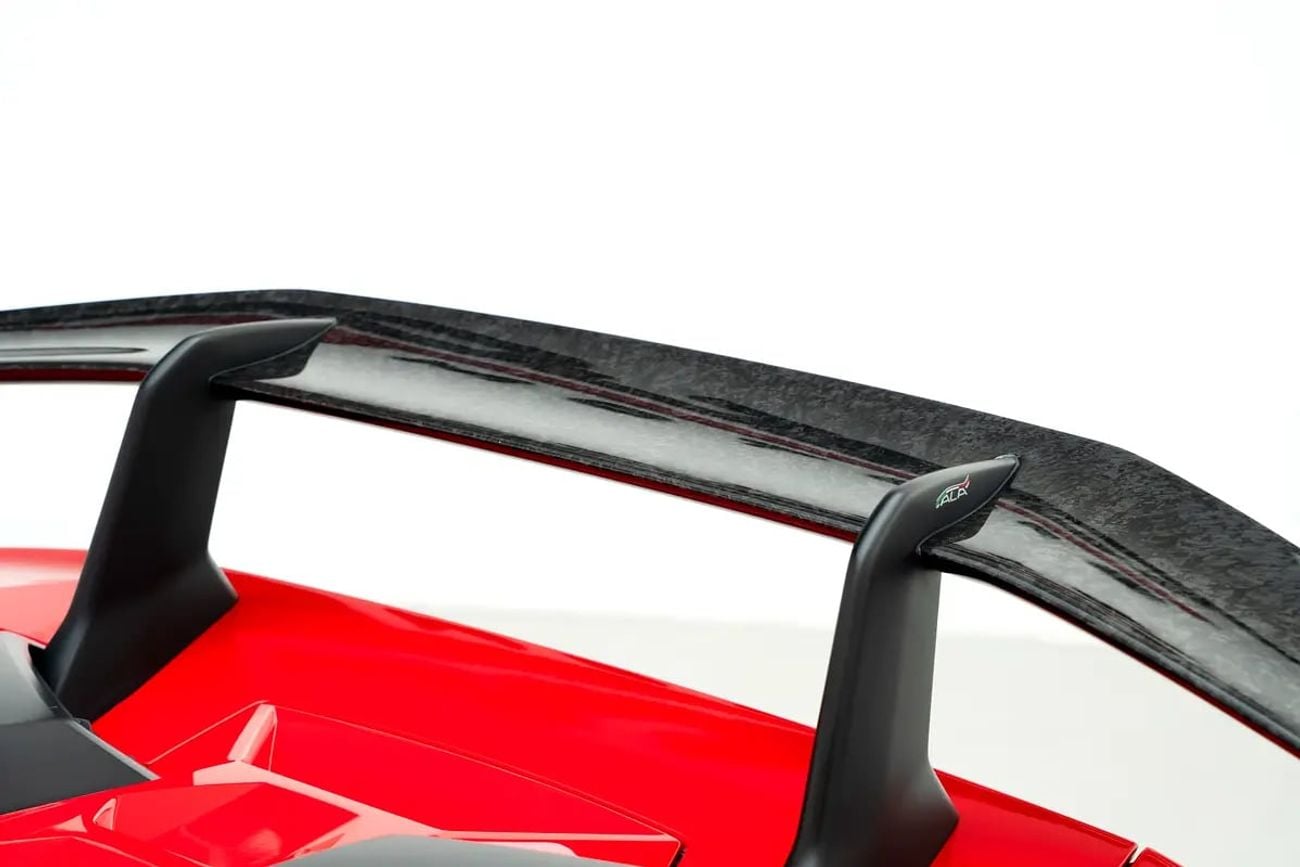 Lamborghini Huracan PERFORMANTE SPYDER WITH WARRANTY AND SERVICE CONTRACT