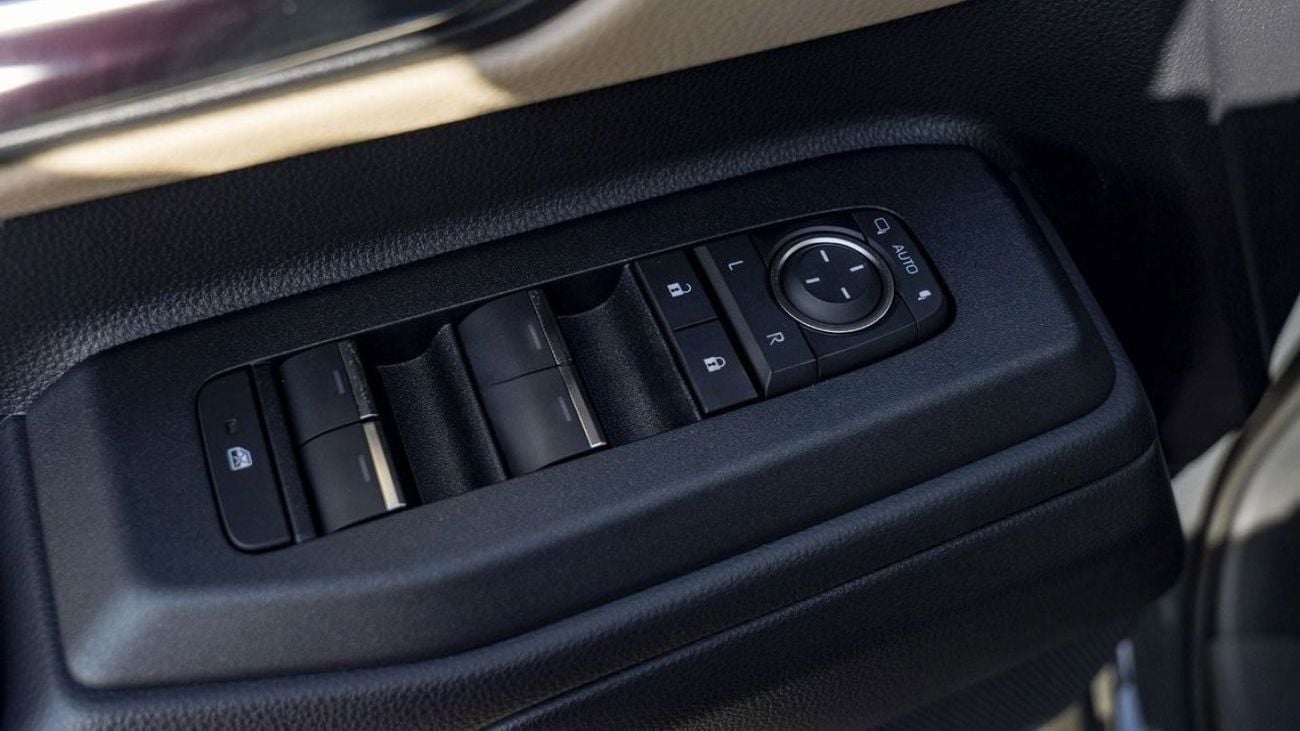 Toyota Prado (LHD) TOYOTA PRADO 250 TXL 2.8D AT MY2025 - WHITE