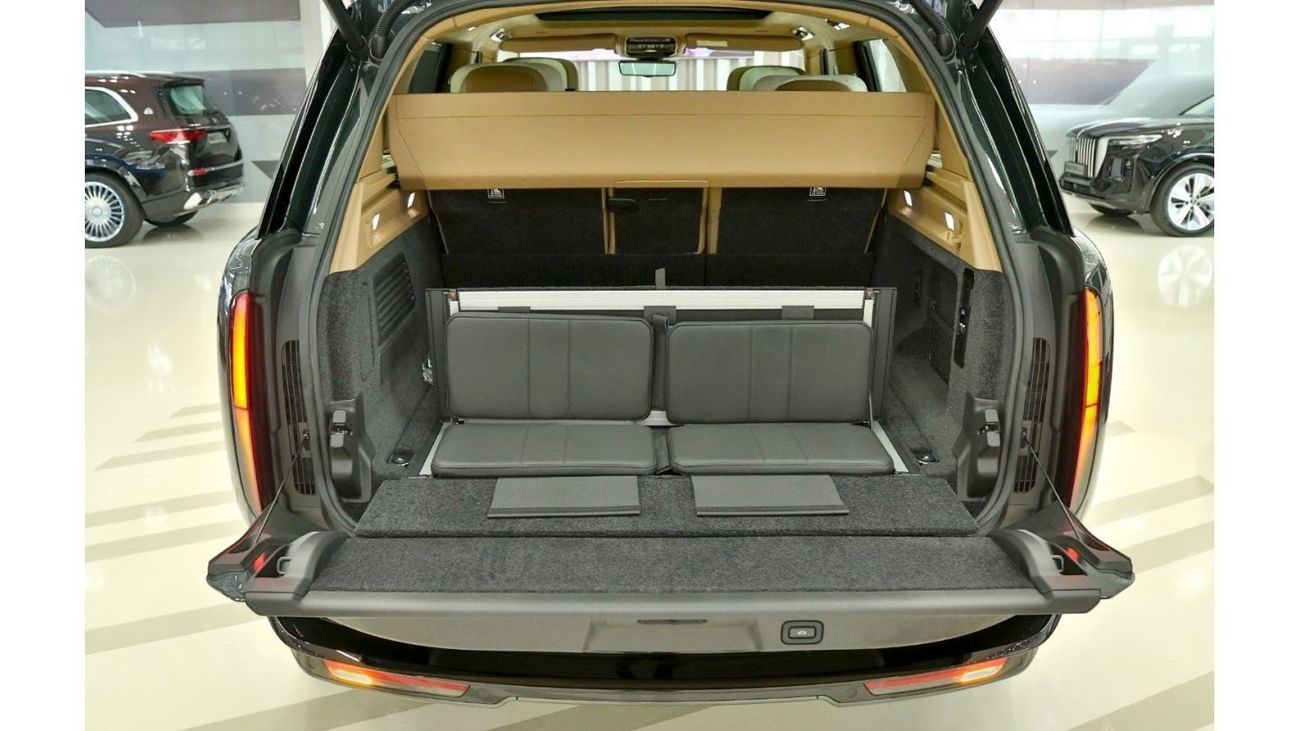 لاند روفر رينج روفر 2023  5Years Warranty and Service Al Tayer