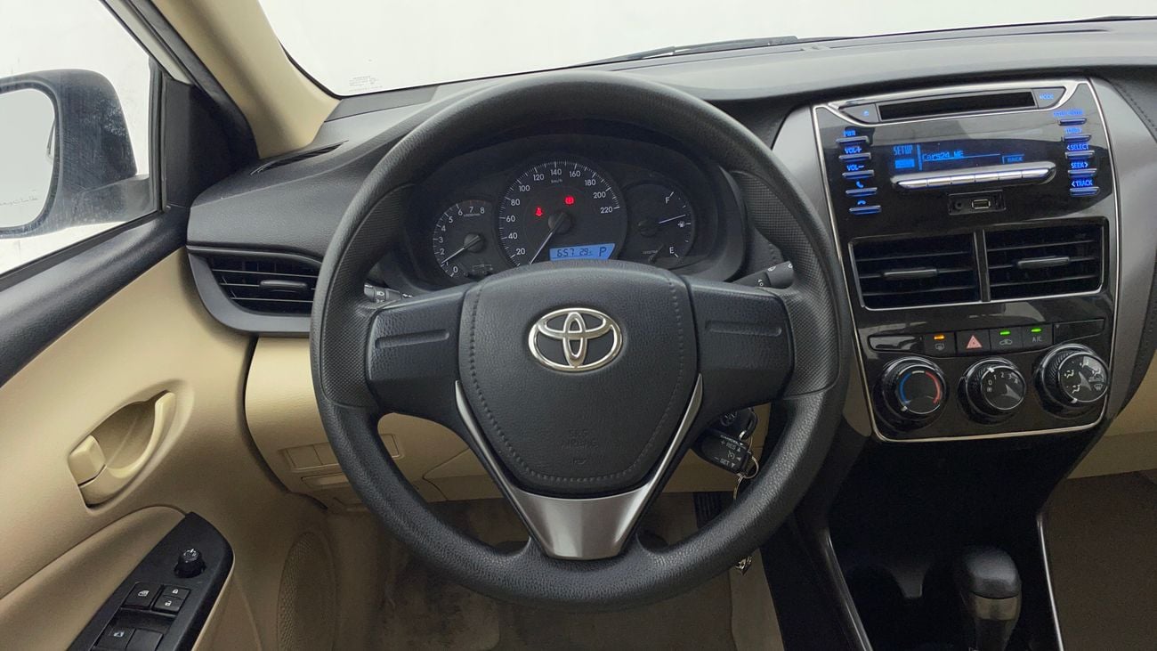 تويوتا يارس SE 1.5 | بدون دفعة مقدمة | اختبار القيادة في المنزل