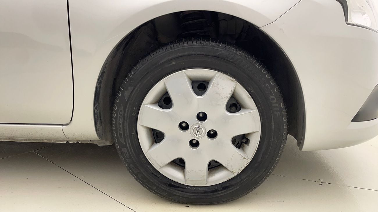 Nissan Sunny SV 1.5 | Zero Down Payment | Home Test Drive