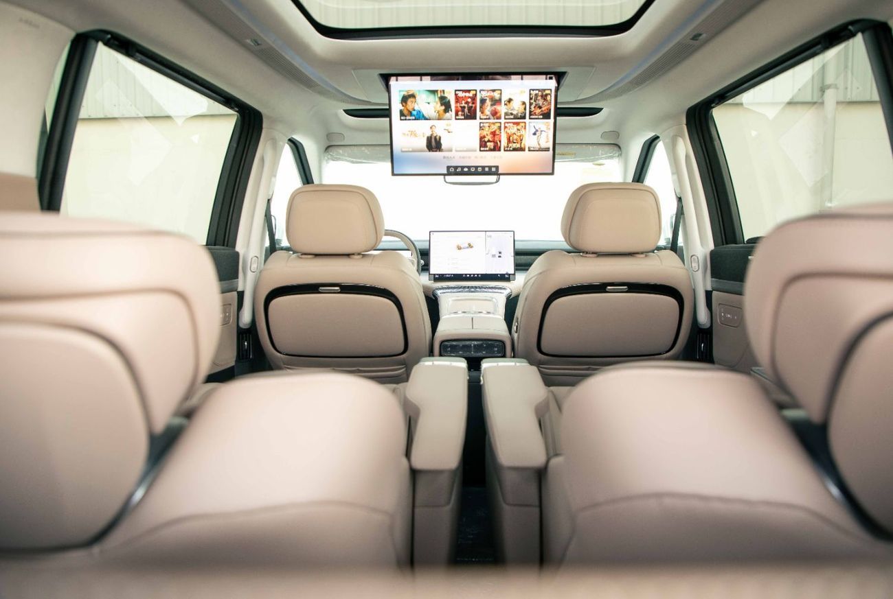 Xpeng X9 2024 Xpeng G9 Pro - White Inside Brown | Export Price