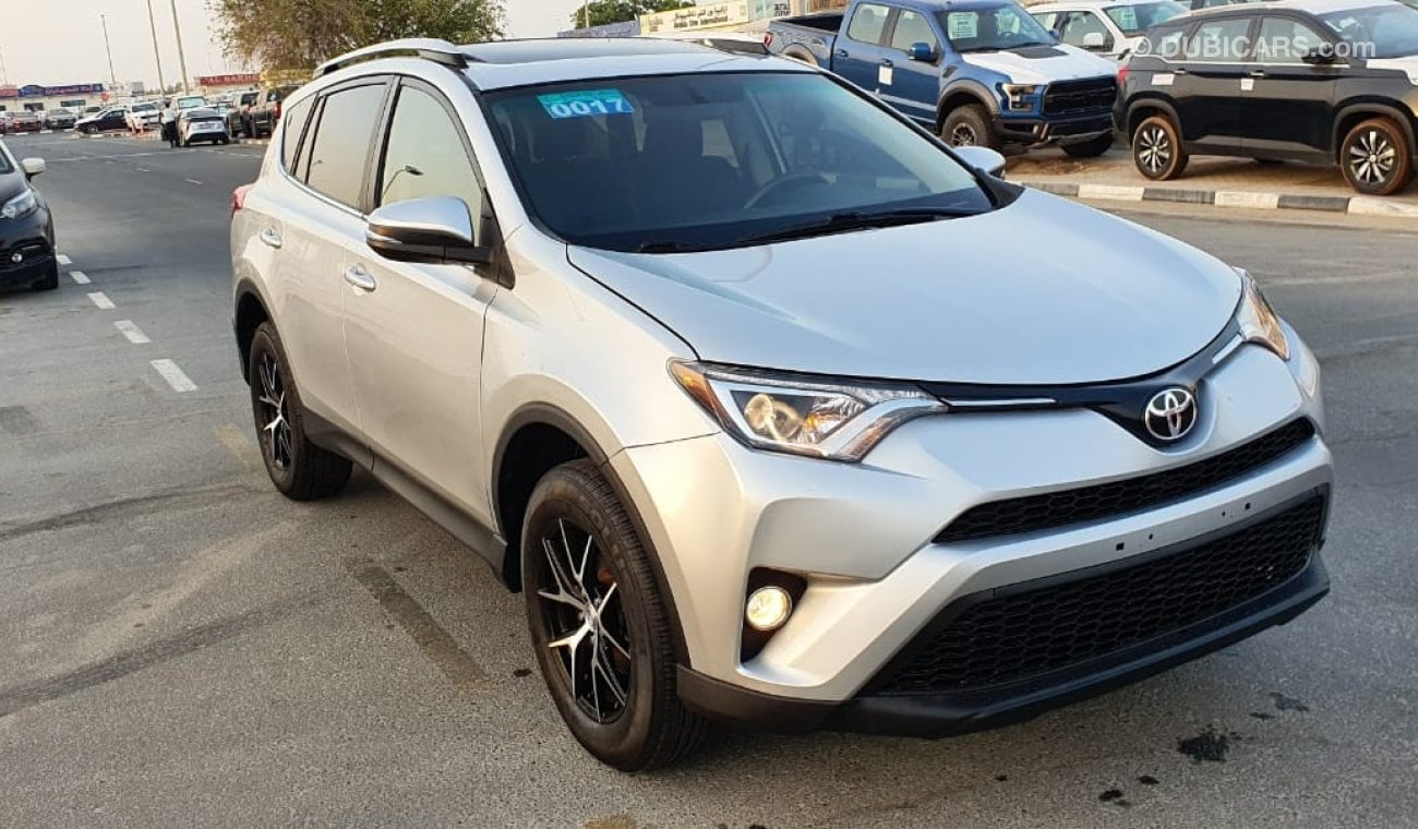 تويوتا راف ٤ TOYOTA RAV4 XLE FULL OPTION 2015