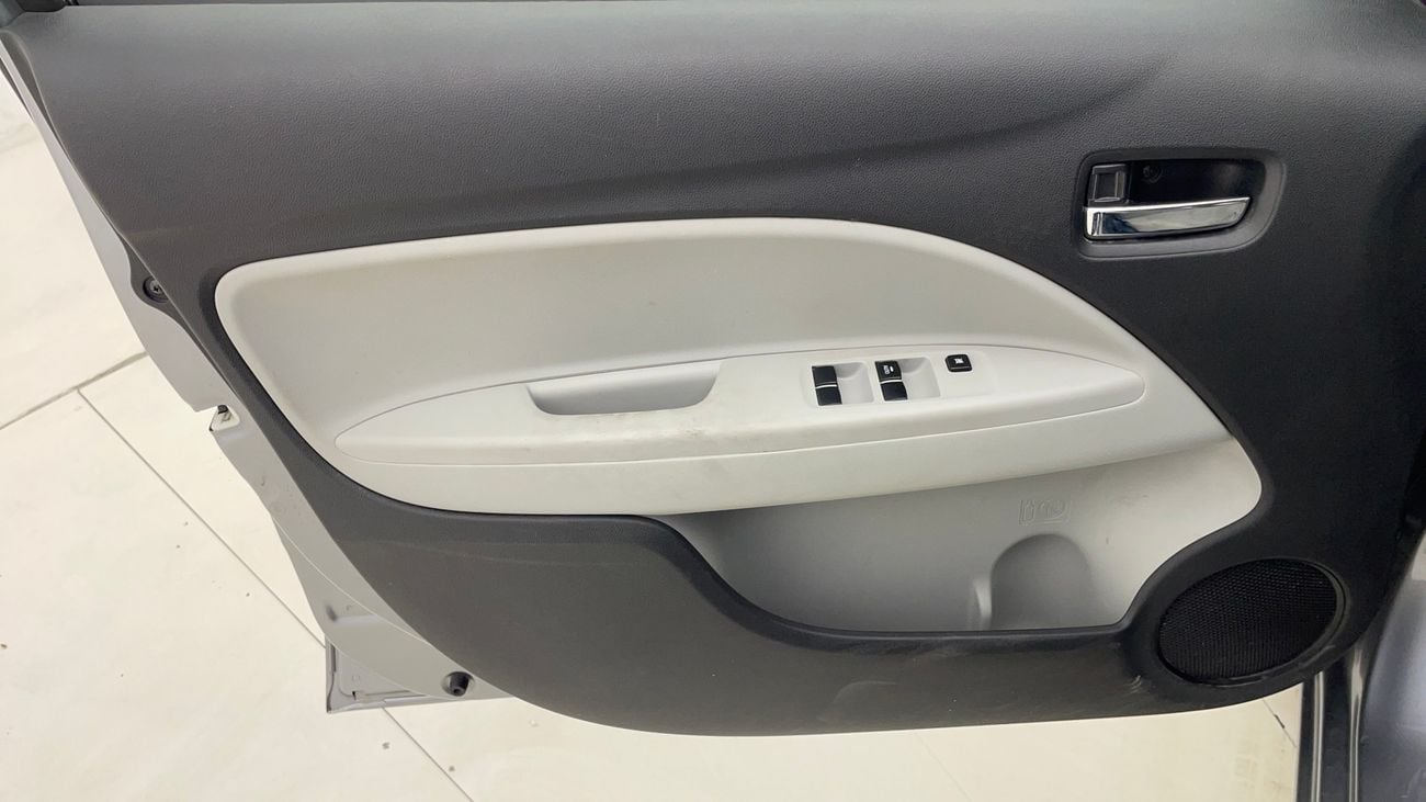 ميتسوبيشي اتراج GLX HIGHLINE 1.2 | بدون دفعة مقدمة | اختبار القيادة في المنزل