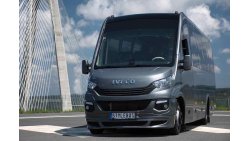 Iveco Daily 70c airport shuttle