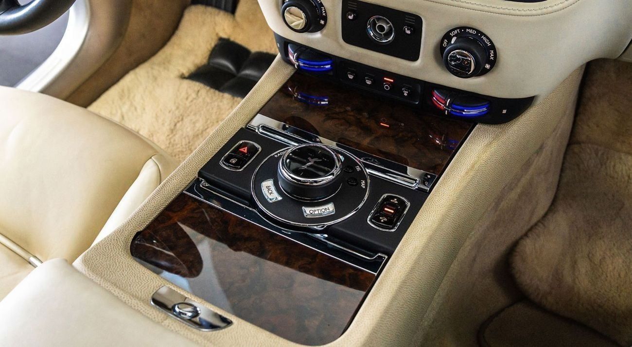 Rolls Royce Wraith STD