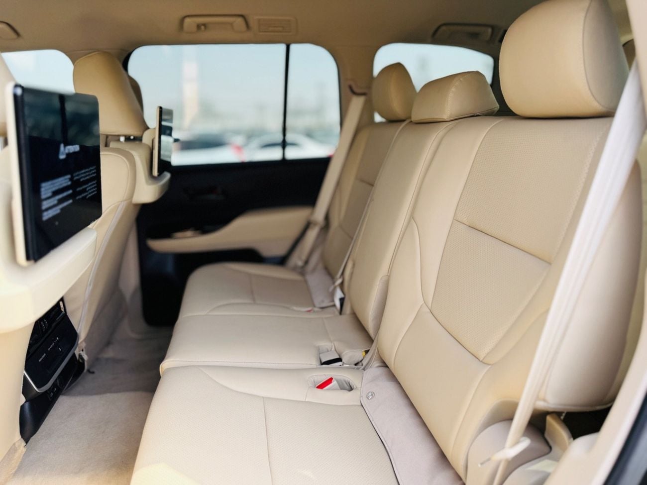 Toyota Land Cruiser Full option