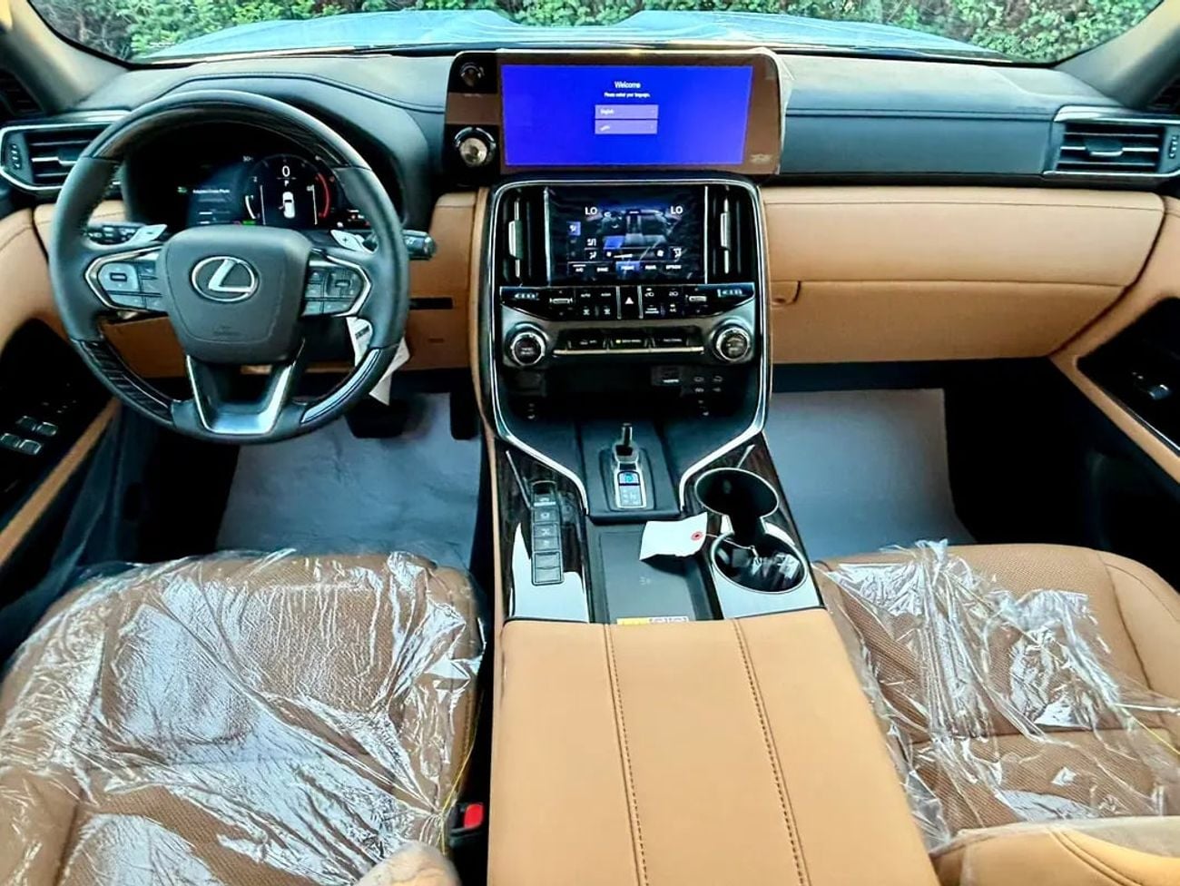 Lexus LX700h SIGNATURE | GCC Specs | Brand Luxury Hybrid WITHOUT PARK