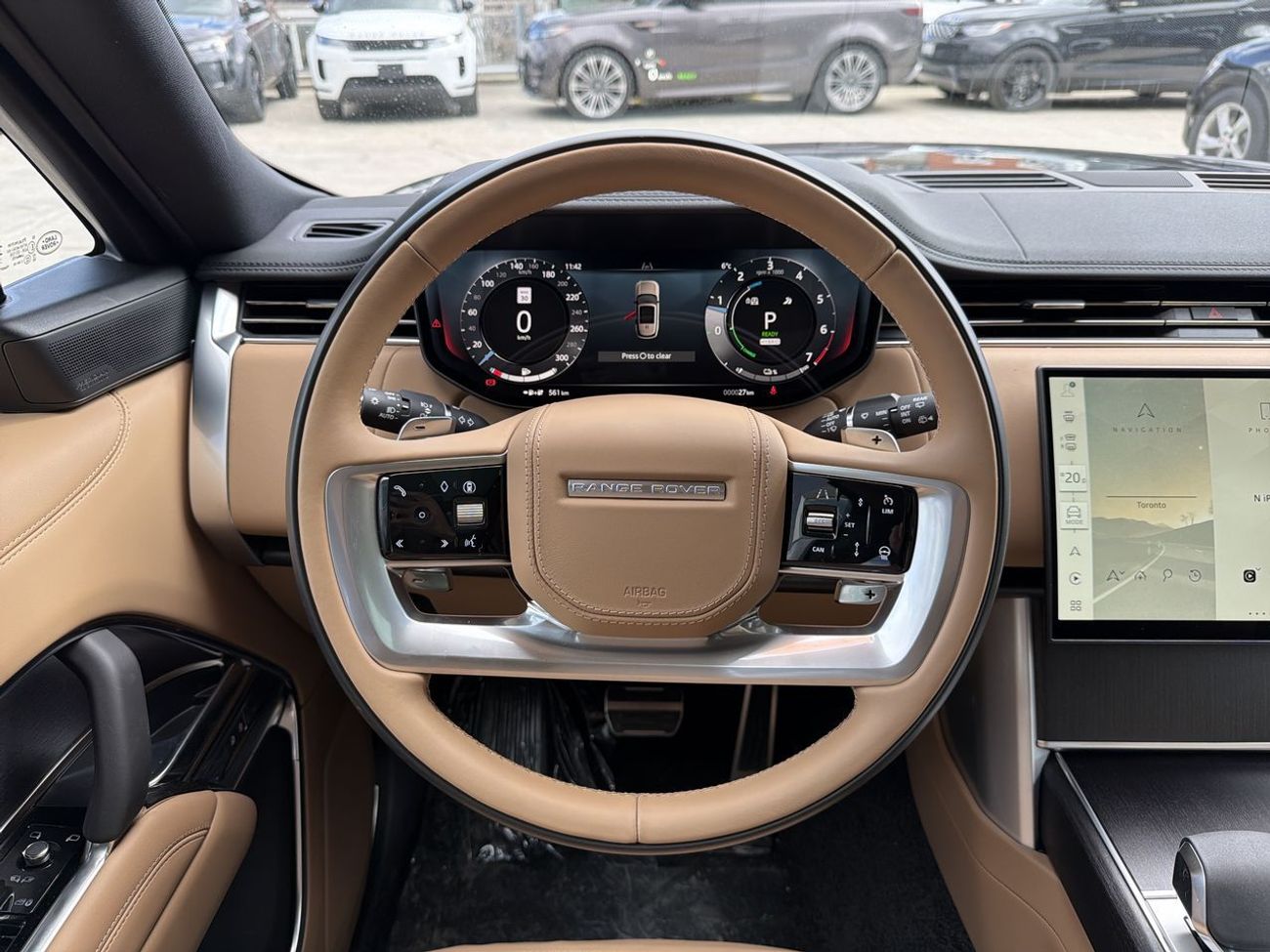 لاند روفر رينج روفر P460E Plug in Hybrid Brand New  * Export Price *